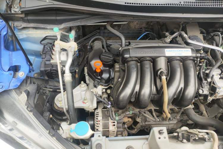 Used Honda Fit 2014 1.5L LX CVT Comfort Model Engine Bay Right