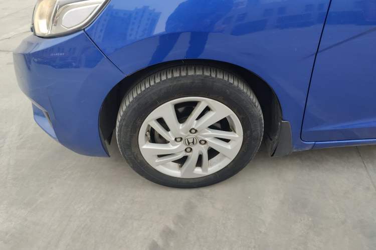 Used Honda Fit 2014 1.5L EX CVT Elite Model Exterior 4
