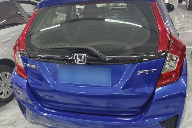 Used Honda Fit 2014 1.5L SE CVT Fashion Model Exterior 4