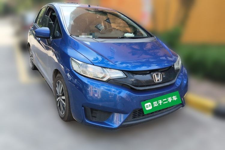 Used Honda Fit 2014 1.5L LX CVT Comfort Model Front Right 45 Deg