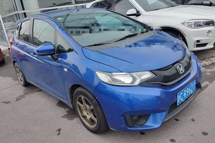 Used Honda Fit 2014 1.5L LX Manual Comfort Model Front Right 45 Deg