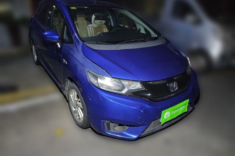 Used Honda Fit 2014 1.5L LX CVT Comfort Model Front Right 45 Deg