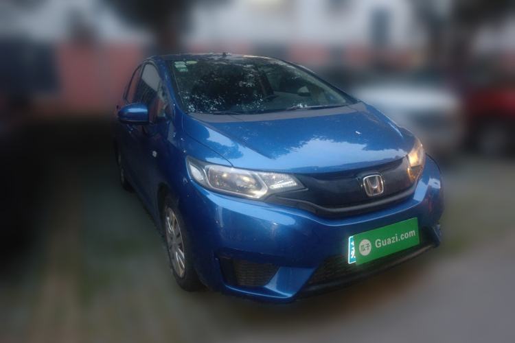 Used Honda Fit 2014 1.5L LX CVT Comfort Model Front Right 45 Deg