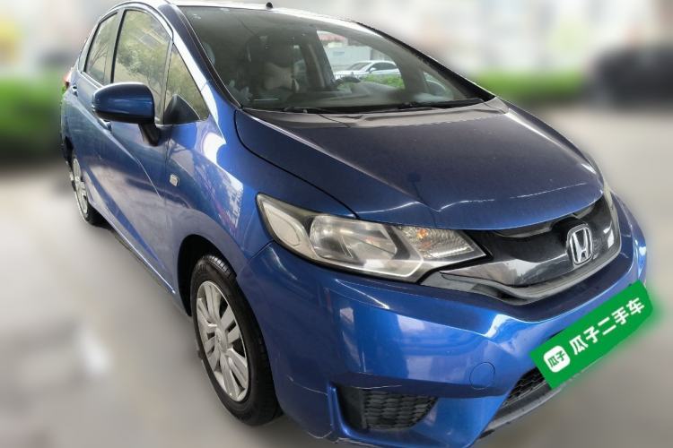 Used Honda Fit 2014 1.5L LX CVT Comfort Model Front Right 45 Deg