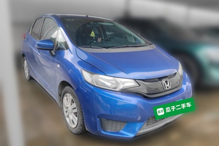 Used Honda Fit 2014 1.5L LX CVT Comfort Model Front Right 45 Deg