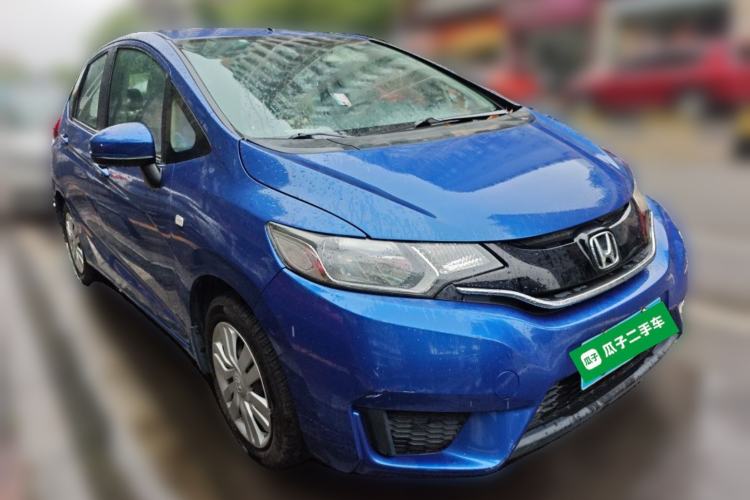 Used Honda Fit 2014 1.5L LX CVT Comfort Model Front Right 45 Deg