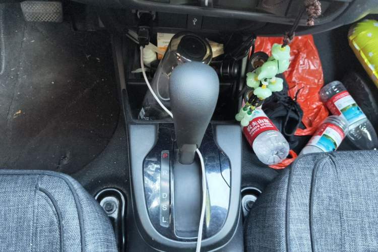 Used Honda Fit 2014 1.5L LX CVT Comfort Model Gear Lever