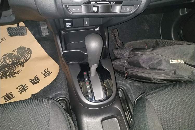 Used Honda Fit 2014 1.5L LX CVT Comfort Model Gear Lever
