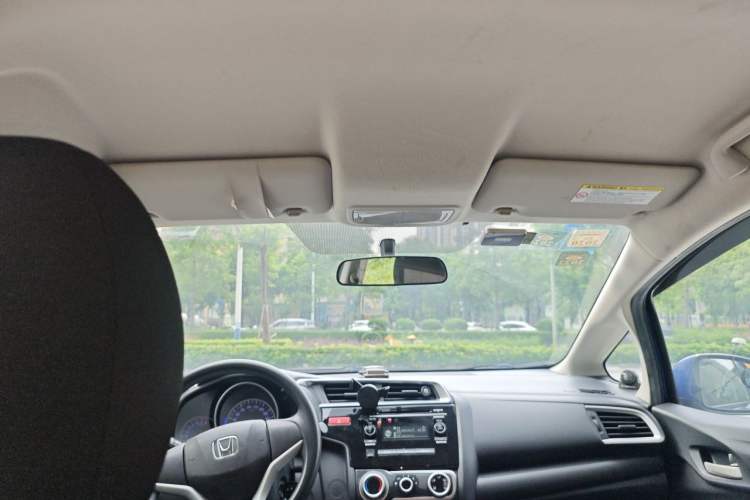 Used Honda Fit 2014 1.5L SE CVT Fashion Model Headliner