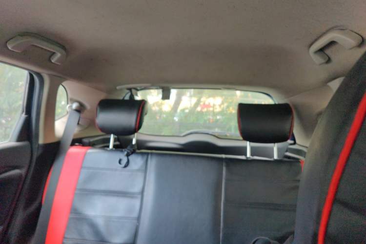 Used Honda Fit 2014 1.5L LX CVT Comfort Model Headliner