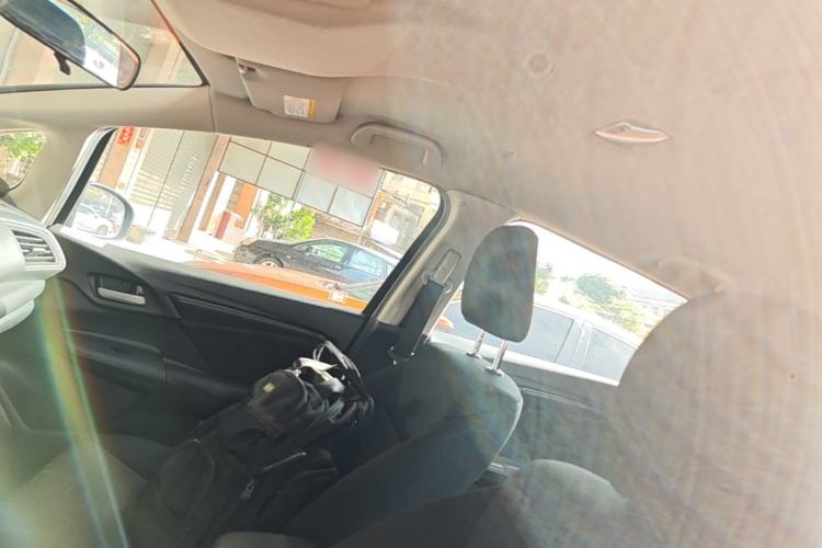 Used Honda Fit 2014 1.5L LX CVT Comfort Model Headliner