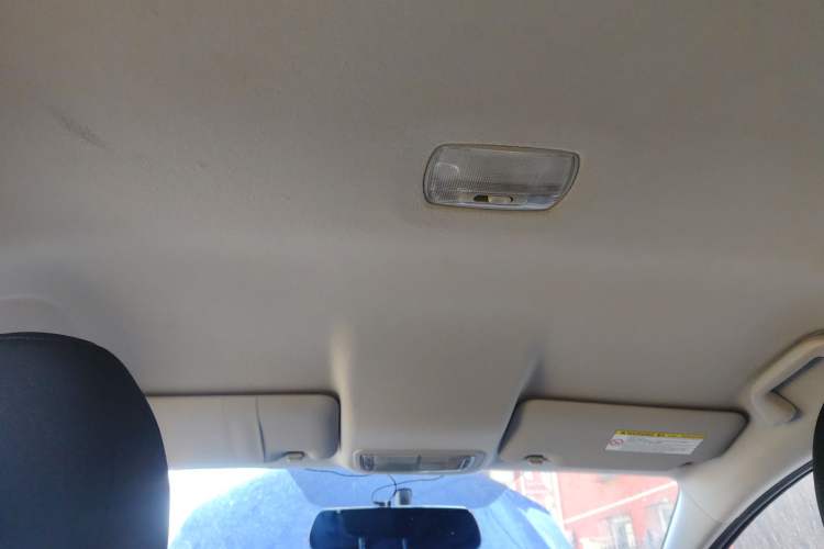 Used Honda Fit 2014 1.5L SE CVT Fashion Model Headliner