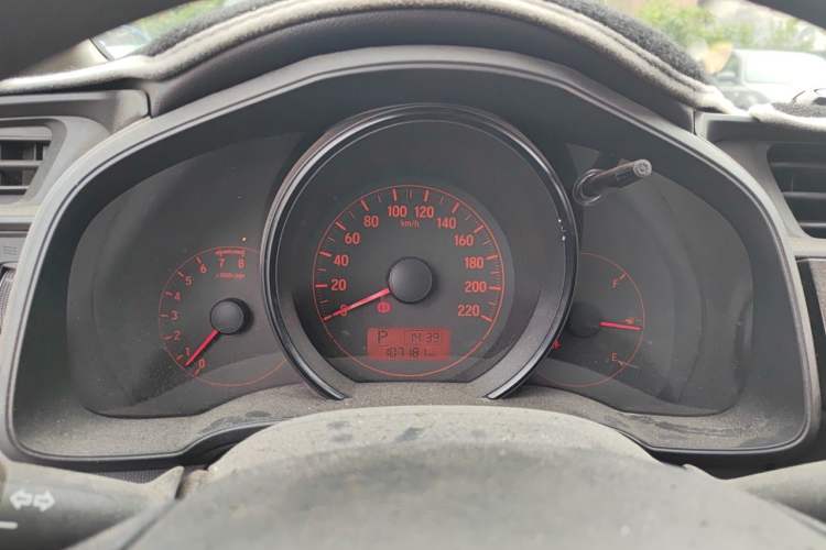 Used Honda Fit 2014 1.5L LX CVT Comfort Model Instrument Cluster