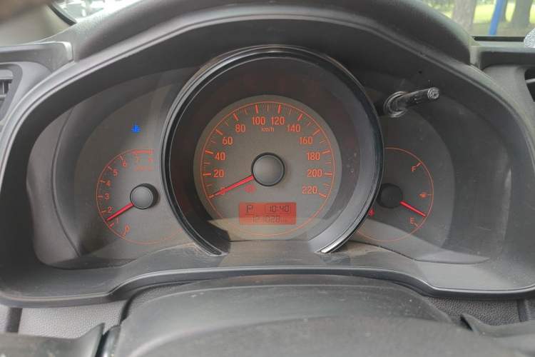 Used Honda Fit 2014 1.5L LX CVT Comfort Model Instrument Cluster