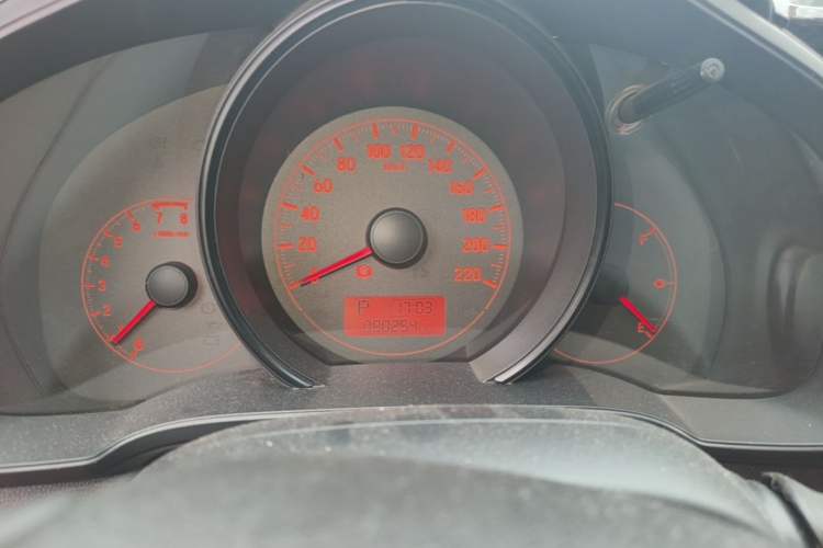 Used Honda Fit 2014 1.5L LX CVT Comfort Model Instrument Cluster