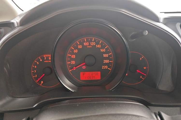 Used Honda Fit 2014 1.5L LX CVT Comfort Model Instrument Cluster