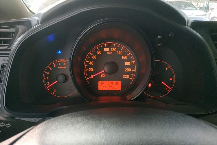 Used Honda Fit 2014 1.5L LX CVT Comfort Model Instrument Cluster