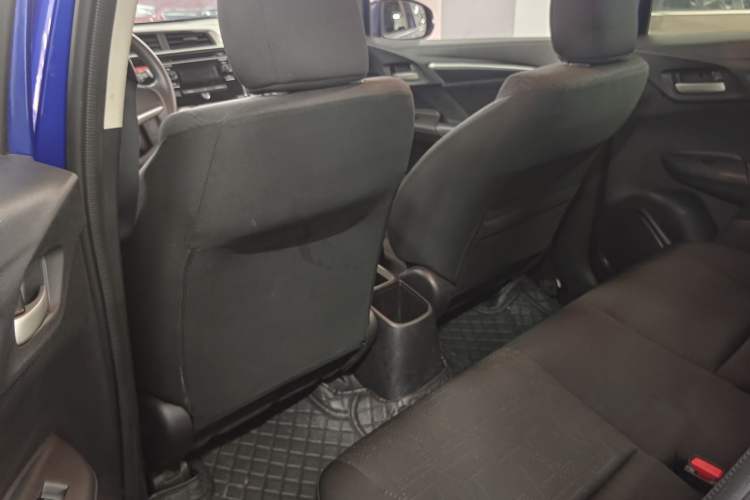Used Honda Fit 2014 1.5L SE CVT Fashion Model Interior 1