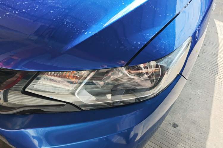 Used Honda Fit 2014 1.5L LX CVT Comfort Model Left Front Headlight