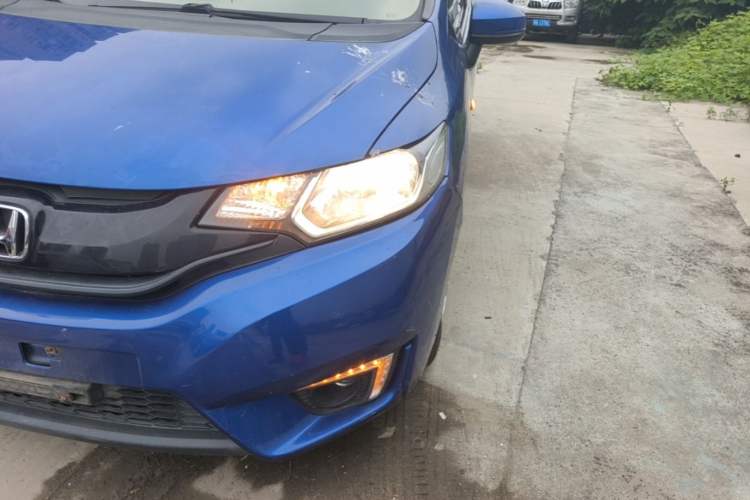 Used Honda Fit 2014 1.5L LX CVT Comfort Model Left Front Headlight