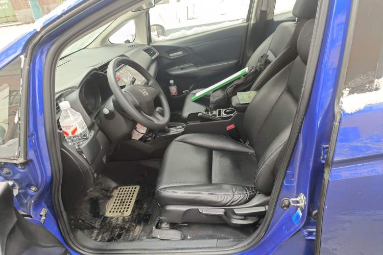 Used Honda Fit 2014 1.5L LX CVT Comfort Model Left Front Seat