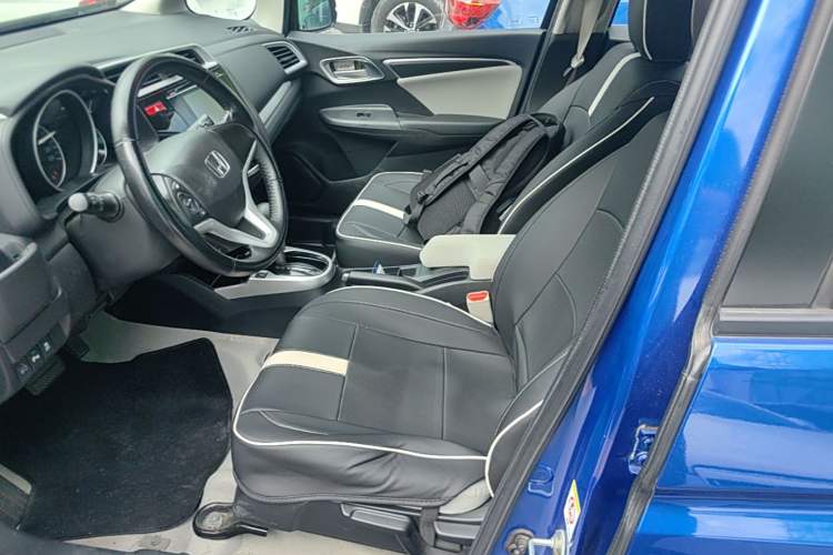 Used Honda Fit 2014 1.5L EXLI CVT Leading Model Left Front Seat