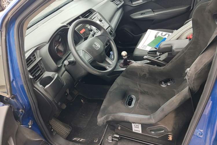 Used Honda Fit 2014 1.5L LX Manual Comfort Model Left Front Seat