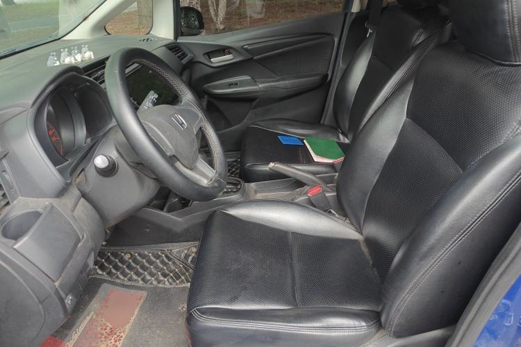 Used Honda Fit 2014 1.5L LX CVT Comfort Model Left Front Seat