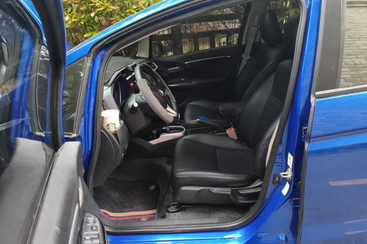 Used Honda Fit 2014 1.5L EX CVT Elite Model Left Front Seat