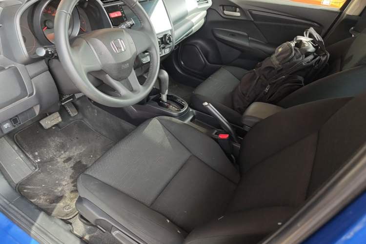 Used Honda Fit 2014 1.5L LX CVT Comfort Model Left Front Seat