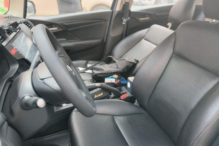 Used Honda Fit 2014 1.5L LX CVT Comfort Model Left Front Seat