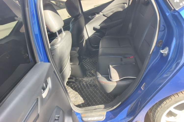 Used Honda Fit 2014 1.5L LX Manual Comfort Model Left Rear Seat