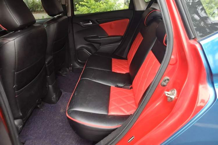 Used Honda Fit 2014 1.5L LX CVT Comfort Model Left Rear Seat
