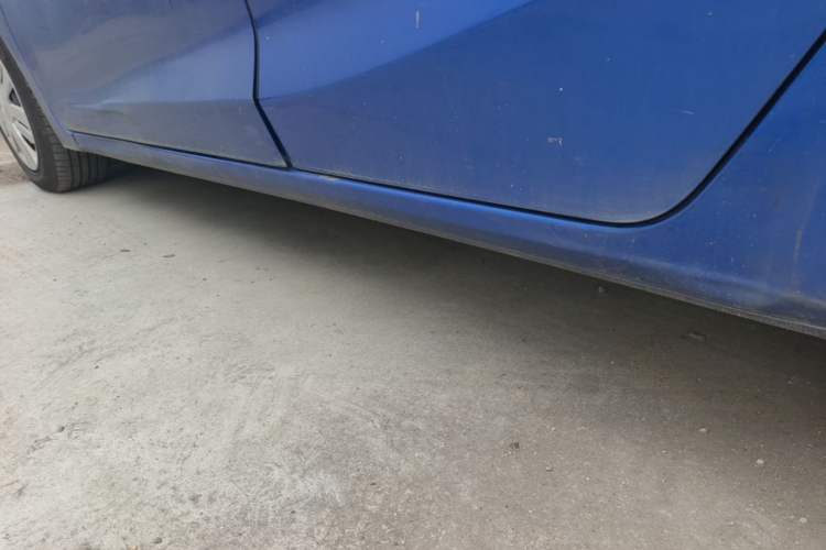 Used Honda Fit 2014 1.5L LX CVT Comfort Model Left Side Sill