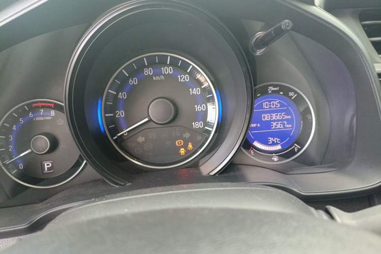 Used Honda Fit 2014 1.5L LX CVT Comfort Model Odometer Close Up