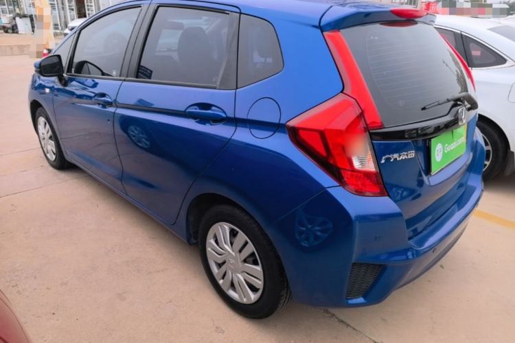 Used Honda Fit 2014 1.5L LX CVT Comfort Model Rear Left 45 Deg