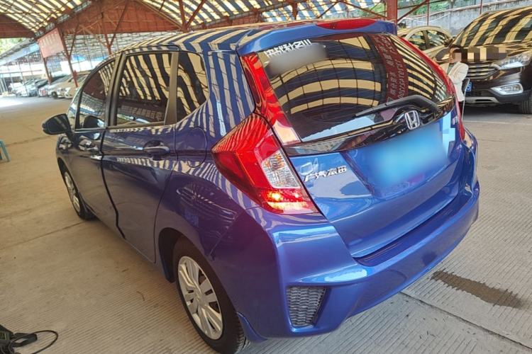 Used Honda Fit 2014 1.5L LX CVT Comfort Model Rear Left 45 Deg