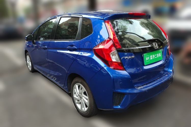 Used Honda Fit 2014 1.5L SE CVT Fashion Model Rear Left 45 Deg