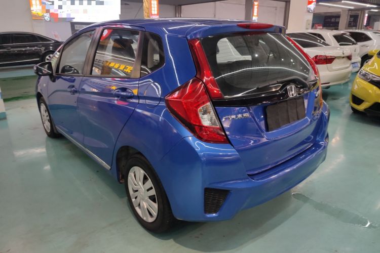 Used Honda Fit 2014 1.5L LX CVT Comfort Model Rear Left 45 Deg
