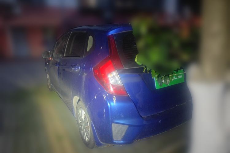 Used Honda Fit 2014 1.5L LX CVT Comfort Model Rear Left 45 Deg
