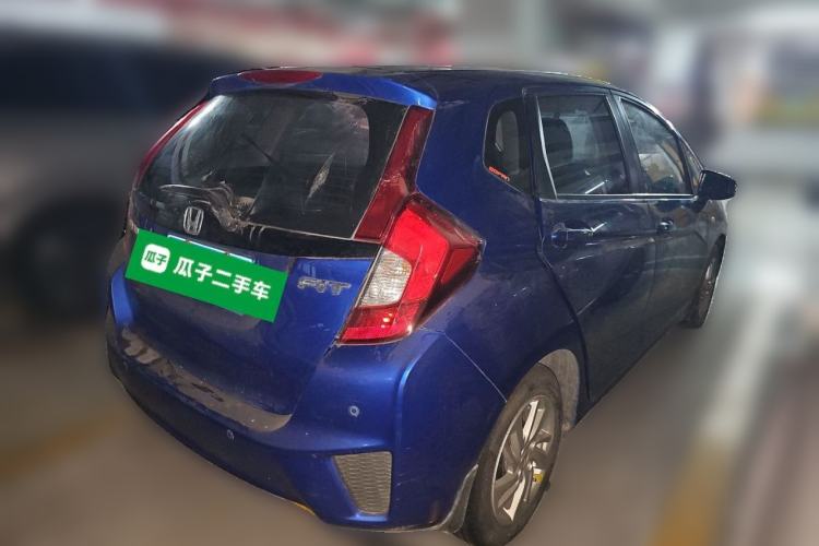 Used Honda Fit 2014 1.5L LX CVT Comfort Model Rear Right 45 Deg
