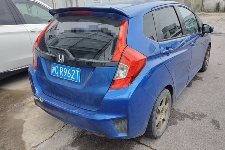 Used Honda Fit 2014 1.5L LX Manual Comfort Model Rear Right 45 Deg