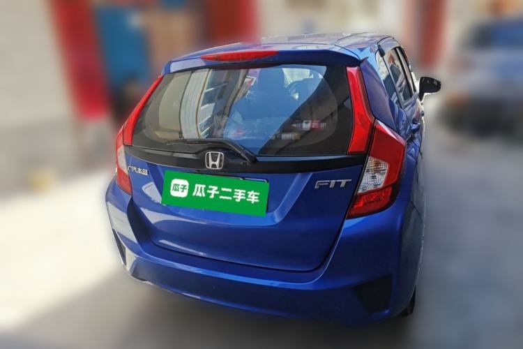 Used Honda Fit 2014 1.5L LX CVT Comfort Model Rear Right 45 Deg