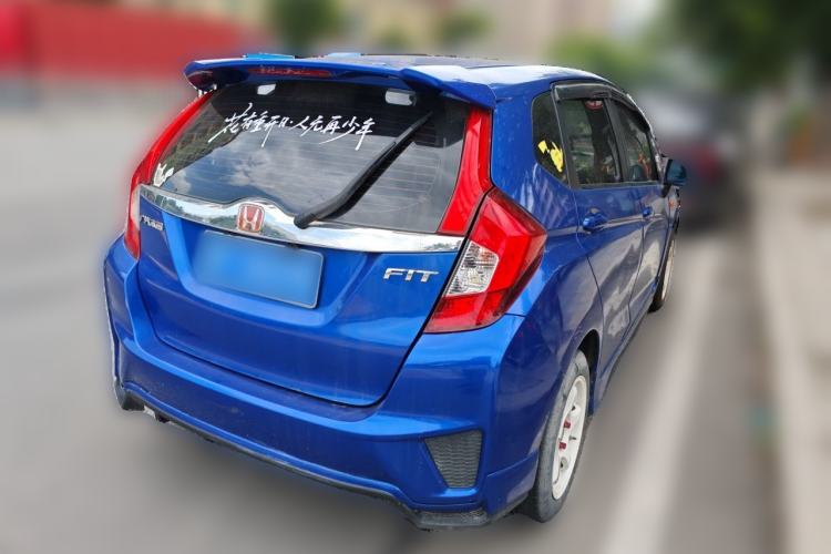 Used Honda Fit 2014 1.5L LX CVT Comfort Model Rear Right 45 Deg