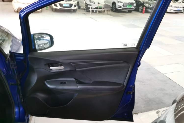 Used Honda Fit 2014 1.5L LX CVT Comfort Model Right Front Door Interior