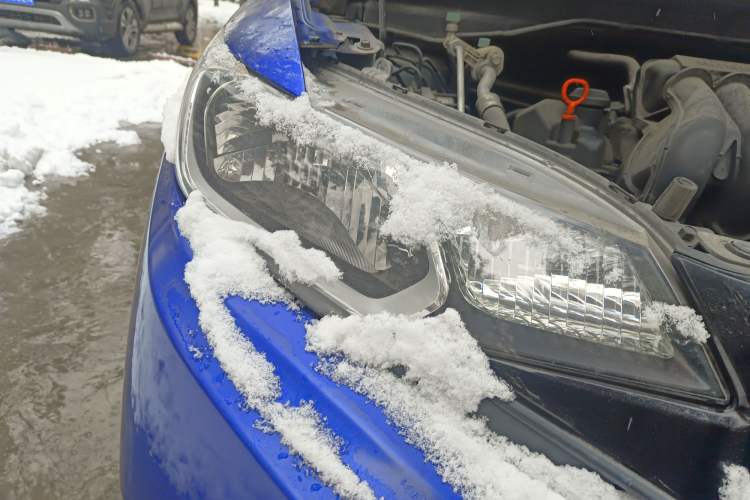 Used Honda Fit 2014 1.5L LX CVT Comfort Model Right Front Headlight