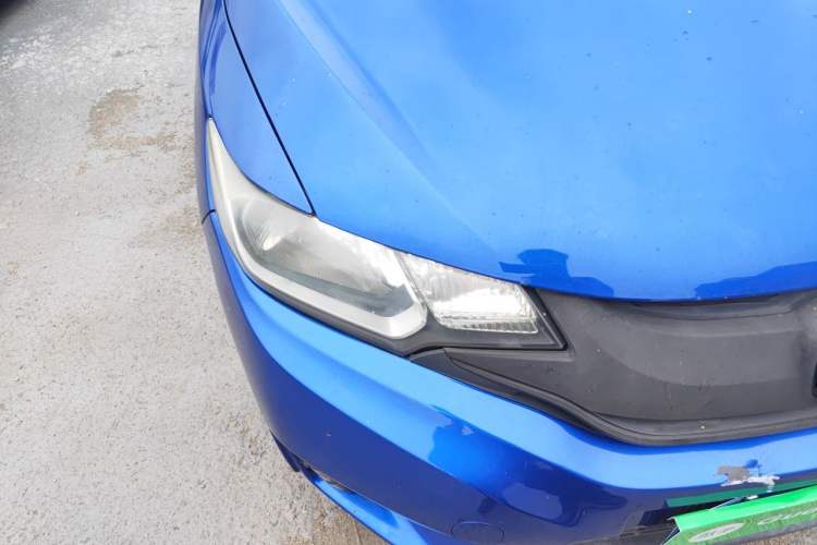 Used Honda Fit 2014 1.5L LX CVT Comfort Model Right Front Headlight