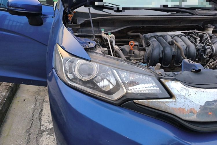 Used Honda Fit 2014 1.5L SE CVT Fashion Model Right Front Headlight