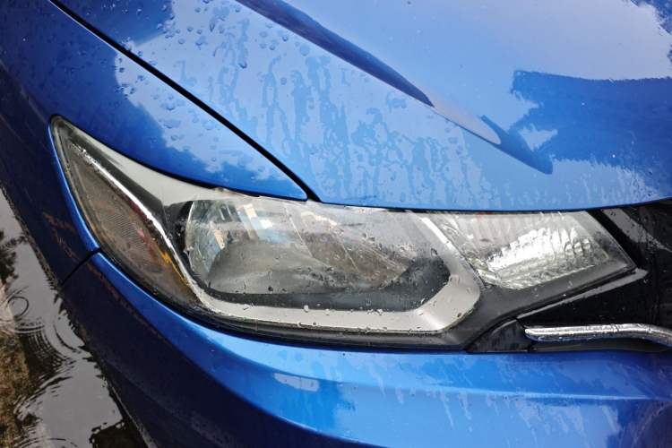 Used Honda Fit 2014 1.5L LX CVT Comfort Model Right Front Headlight