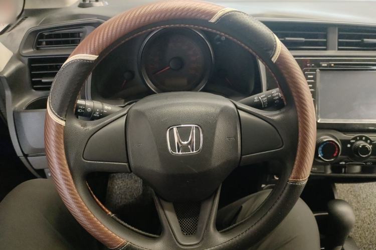 Used Honda Fit 2014 1.5L LX CVT Comfort Model Steering Wheel